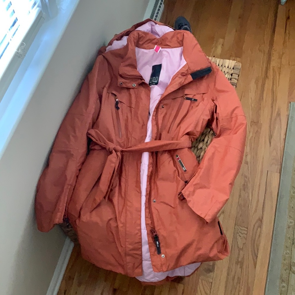 Like New Helly Hansen Lightweight Winter Jacket